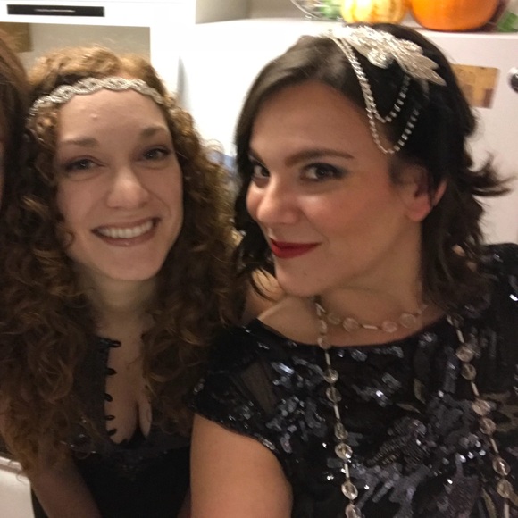 Meet your Posher, Allix - Picture 4 of 6